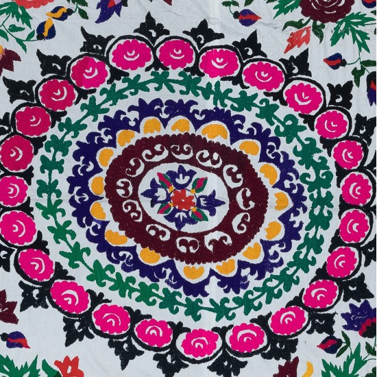 Handmade Vintage Suzani Fabric Cotton Bedspread from Uzbekistan, Decorative Wall Hanging
