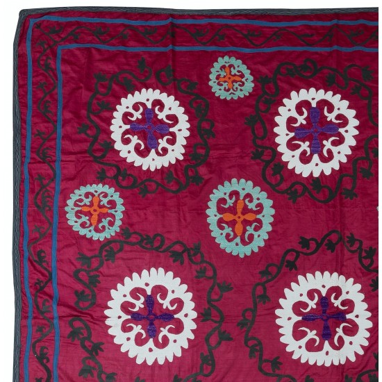 Vintage Square Suzani Fabric Wall Hanging, Uzbek Tapestry in Maroon Red, Embroidered Cotton Bed Cover Vintage Square Suzani Fabric Wall Hanging, Uzbek Tapestry in Maroon Red, Embroidered Cotton Bed Cover