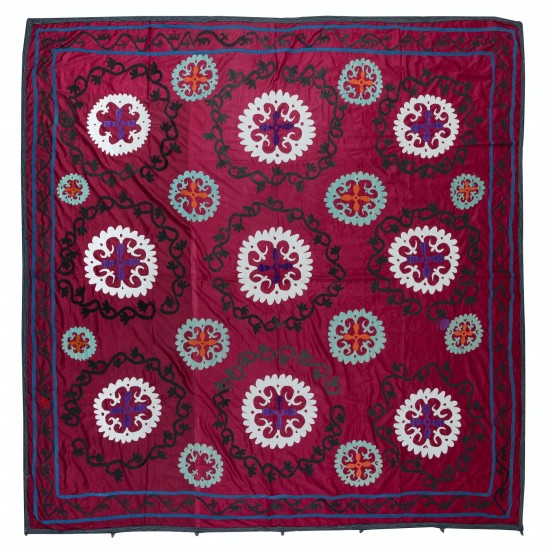 Vintage Square Suzani Fabric Wall Hanging, Uzbek Tapestry in Maroon Red, Embroidered Cotton Bed Cover Vintage Square Suzani Fabric Wall Hanging, Uzbek Tapestry in Maroon Red, Embroidered Cotton Bed Cover
