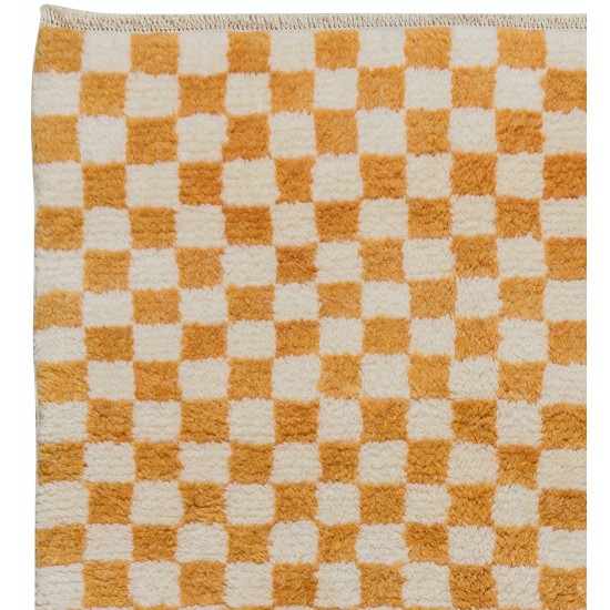 Soft Checkered Rug