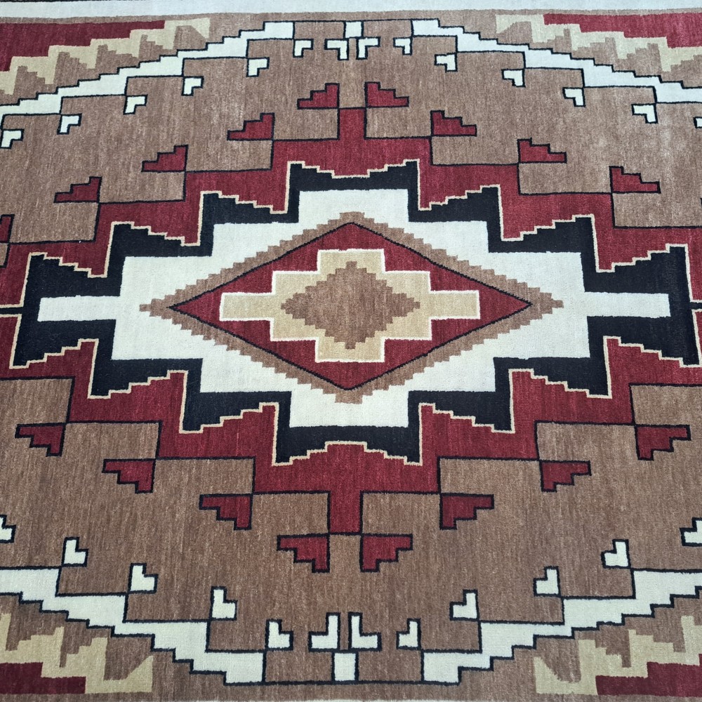 New Hand-Knotted Rug. 100% Wool. Modern Living Room Carpet. Custom Size Available New Hand-Knotted Rug. 100% Wool. Modern Living Room Carpet. Custom Size Available