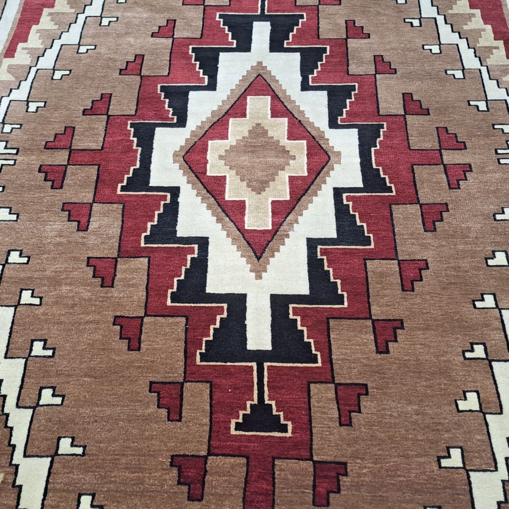 New Hand-Knotted Rug. 100% Wool. Modern Living Room Carpet. Custom Size Available New Hand-Knotted Rug. 100% Wool. Modern Living Room Carpet. Custom Size Available