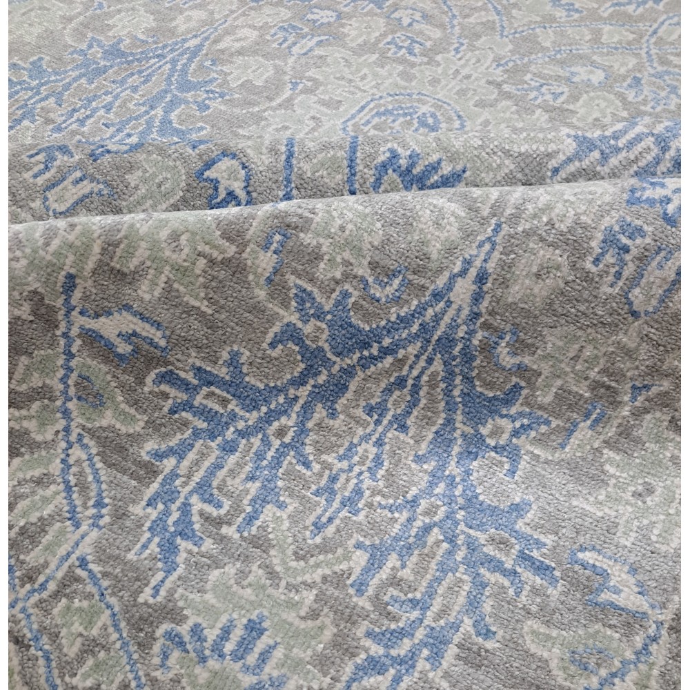 New Hand-Knotted Silk Rug. Contemporary Living Room Carpet. Custom Size Available New Hand-Knotted Silk Rug. Contemporary Living Room Carpet. Custom Size Available