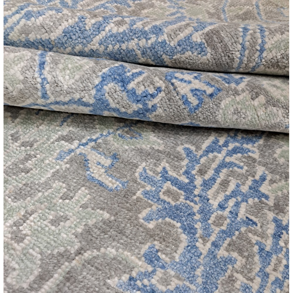 New Hand-Knotted Silk Rug. Contemporary Living Room Carpet. Custom Size Available New Hand-Knotted Silk Rug. Contemporary Living Room Carpet. Custom Size Available