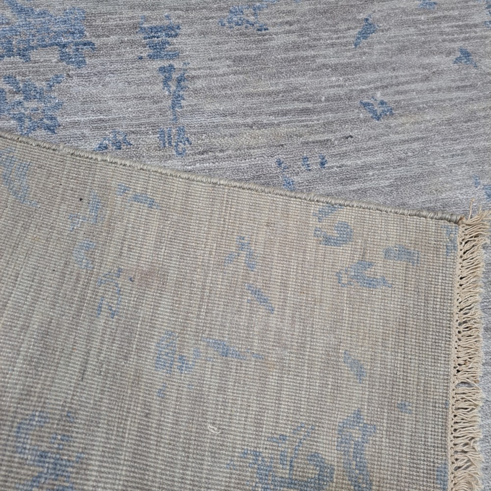 Luxury Hand-Knotted Silk Rug. 100% Pure Silk Modern Design Carpet. Custom Options Available