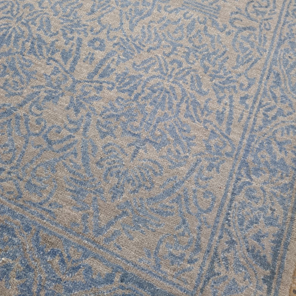 Handmade Area Rug. 100% Silk. Hand-Knotted Carpet. Modern Decor. Custom Size Option Handmade Area Rug. 100% Silk. Hand-Knotted Carpet. Modern Decor. Custom Size Option