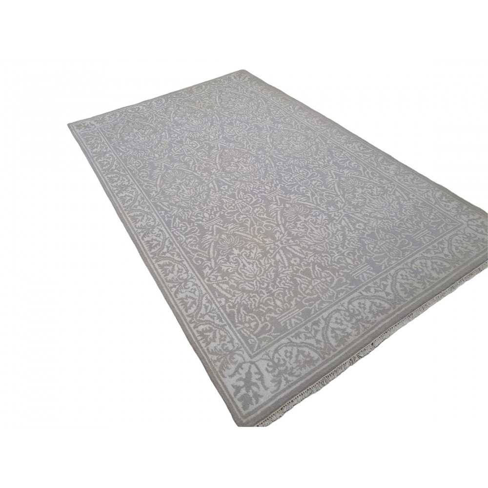 New Hand-Knotted Silk Rug. Contemporary Living Room Carpet. Custom Size Available New Hand-Knotted Silk Rug. Contemporary Living Room Carpet. Custom Size Available
