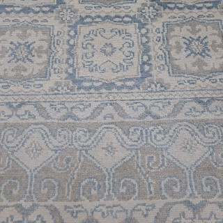 100% Silk Hand-knotted Area Rug for Modern Living Room. Contemporary Handmade Carpet