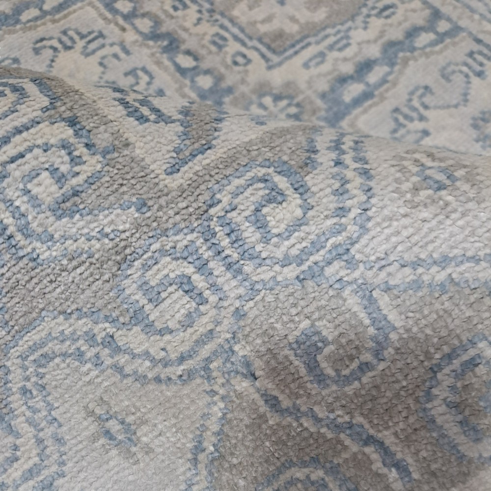 100% Silk Hand-knotted Area Rug for Modern Living Room. Contemporary Handmade Carpet 100% Silk Hand-knotted Area Rug for Modern Living Room. Contemporary Handmade Carpet