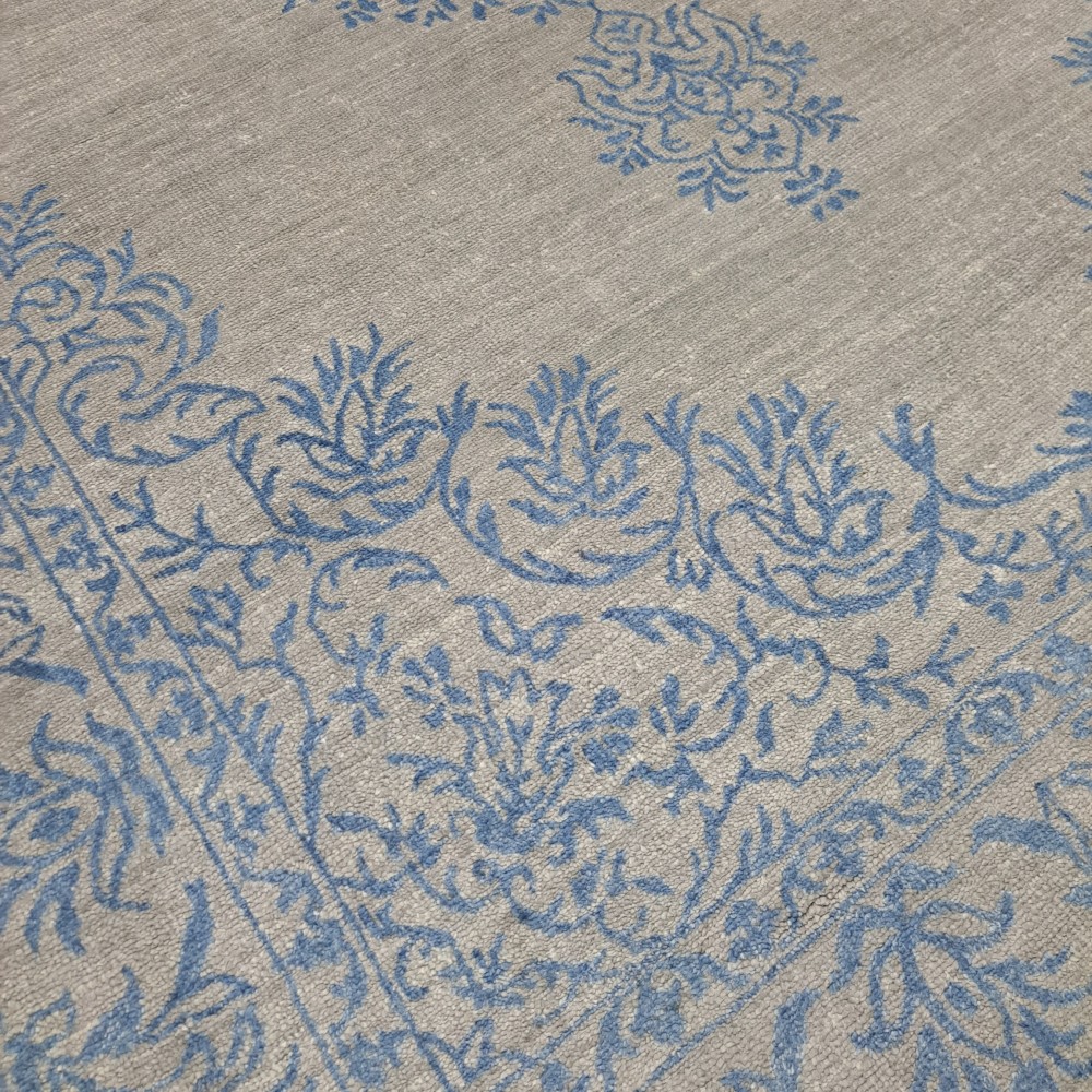 Hand-knotted Area Rug for Modern Living Room. 100% Silk. Contemporary Handmade Carpet Hand-knotted Area Rug for Modern Living Room. 100% Silk. Contemporary Handmade Carpet