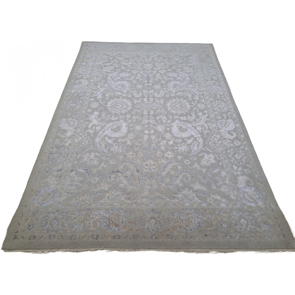 100% Silk Hand-knotted Area Rug for Modern Living Room. Contemporary Handmade Carpet 100% Silk Hand-knotted Area Rug for Modern Living Room. Contemporary Handmade Carpet