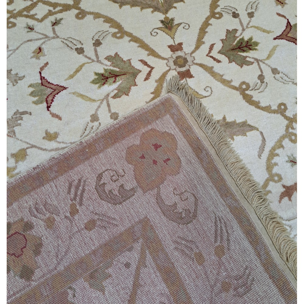 New Hand-Knotted Rug. 100% Wool. Modern Living Room Carpet. Custom Size Available New Hand-Knotted Rug. 100% Wool. Modern Living Room Carpet. Custom Size Available