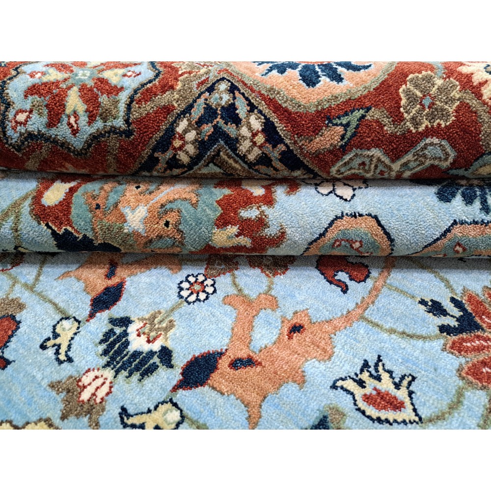 New Handknotted Rug. 100% Wool. Antique Heriz Design Carpet. Custom Options Available New Handknotted Rug. 100% Wool. Antique Heriz Design Carpet. Custom Options Available
