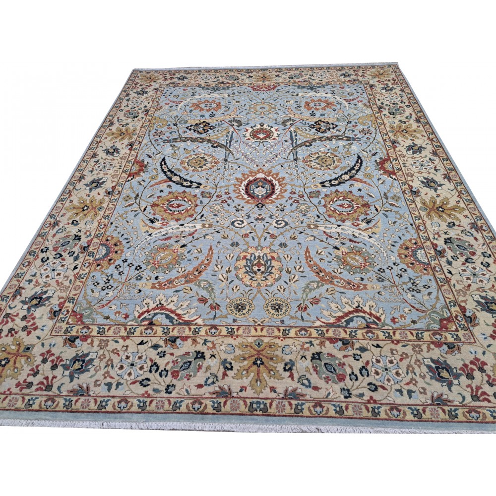 Handknotted Heriz Design Wool Rug. Handmade Antique Style Area Rug. Living Room Decor Handknotted Heriz Design Wool Rug. Handmade Antique Style Area Rug. Living Room Decor