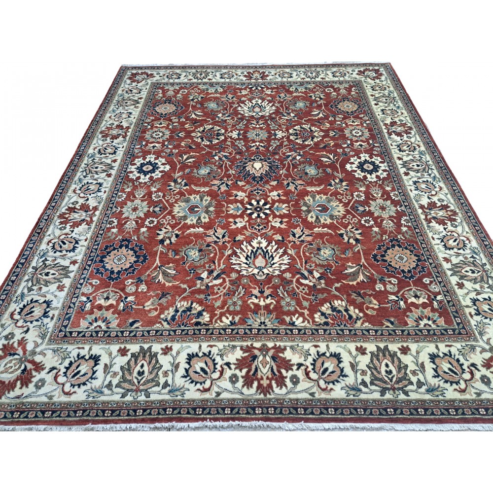 Brand-New Hand-knotted Rug with Antique Heriz Design. 100% Wool Brand-New Hand-knotted Rug with Antique Heriz Design. 100% Wool