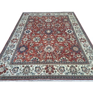 Brand-New Hand-knotted Rug with Antique Heriz Design. 100% Wool