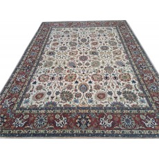New Hand-Knotted Rug with Antique Heriz Design. Luxury Handmade Carpet