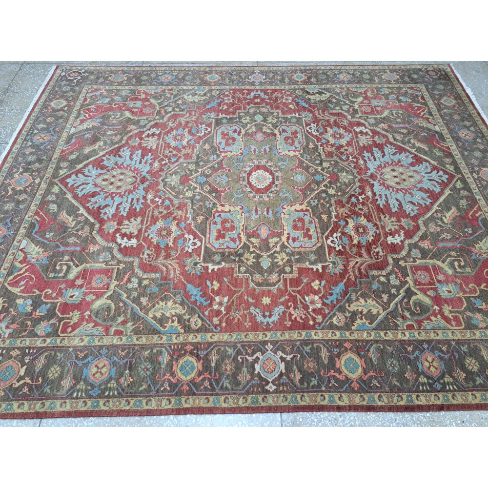 Heriz Inspired Handmade Wool Rug. Traditional Heriz Design Carpet. Antique Style Area Carpet. 100% Wool Heriz Inspired Handmade Wool Rug. Traditional Heriz Design Carpet. Antique Style Area Carpet. 100% Wool