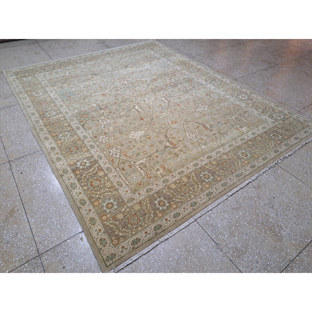 Antique Heriz Inspired Handcrafted Rug. Antique Heriz Look. 100% Wool. Brand New Handmade Carpet Antique Heriz Inspired Handcrafted Rug. Antique Heriz Look. 100% Wool. Brand New Handmade Carpet