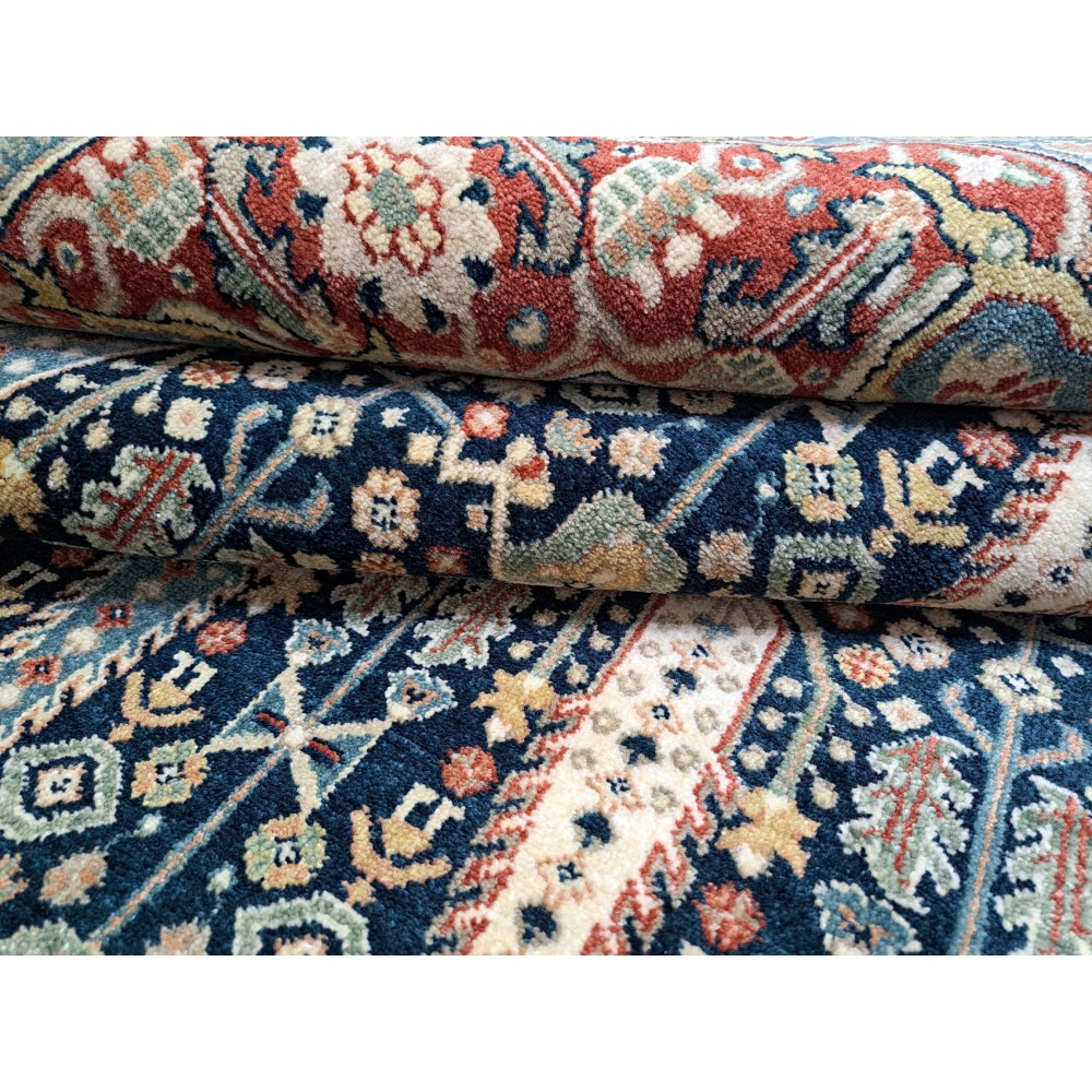 New Hand-Knotted Rug. 100% Wool. Antique Heriz Design. Custom Size Handmade Carpet New Hand-Knotted Rug. 100% Wool. Antique Heriz Design. Custom Size Handmade Carpet