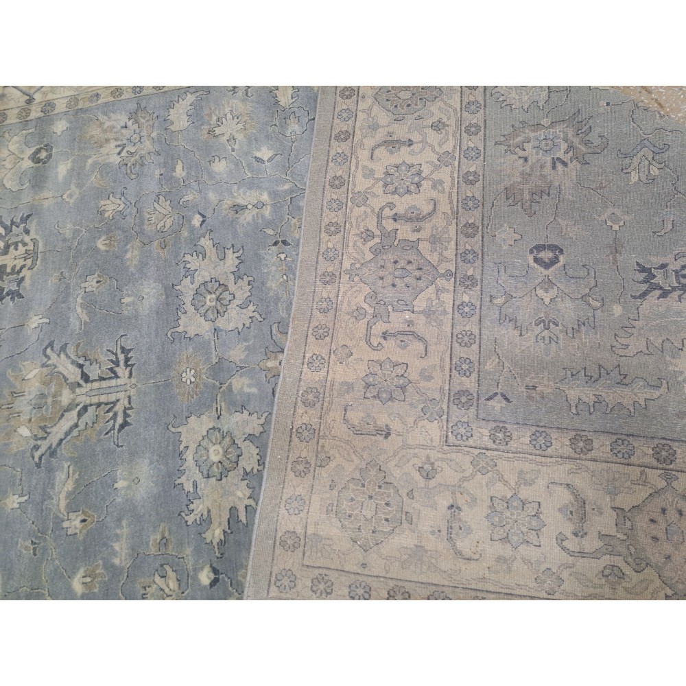 Antique Heriz Inpired Hand-knotted Rug Made of Wool. Brand New Handmade Carpet. Antique Heriz Inpired Hand-knotted Rug Made of Wool. Brand New Handmade Carpet.
