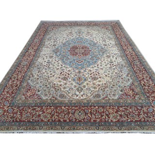 Antique Heriz Inspired Handcrafted Rug. Antique Heriz Look. 100% Wool. Brand New Handmade Carpet