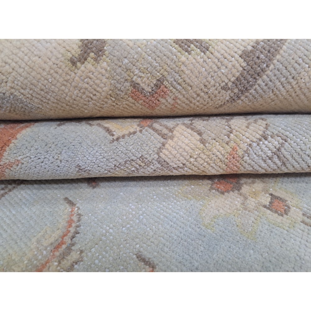 New Handmade Oushak Rug. Authentic 100% Wool, Custom Size, Indian Craftsmanship New Handmade Oushak Rug. Authentic 100% Wool, Custom Size, Indian Craftsmanship