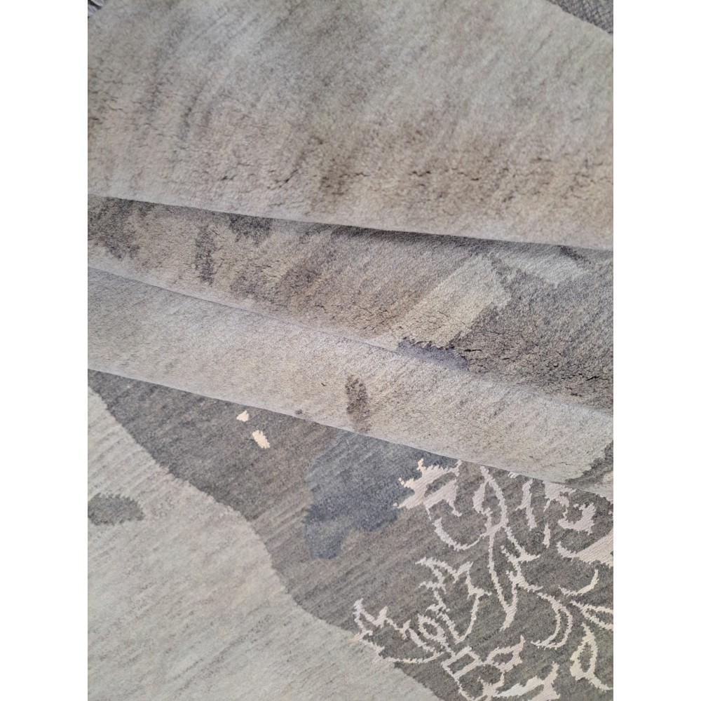Hand-Knotted Nepalese Rug. 100% Wool. Brand New Carpet. Custom Options Available Hand-Knotted Nepalese Rug. 100% Wool. Brand New Carpet. Custom Options Available