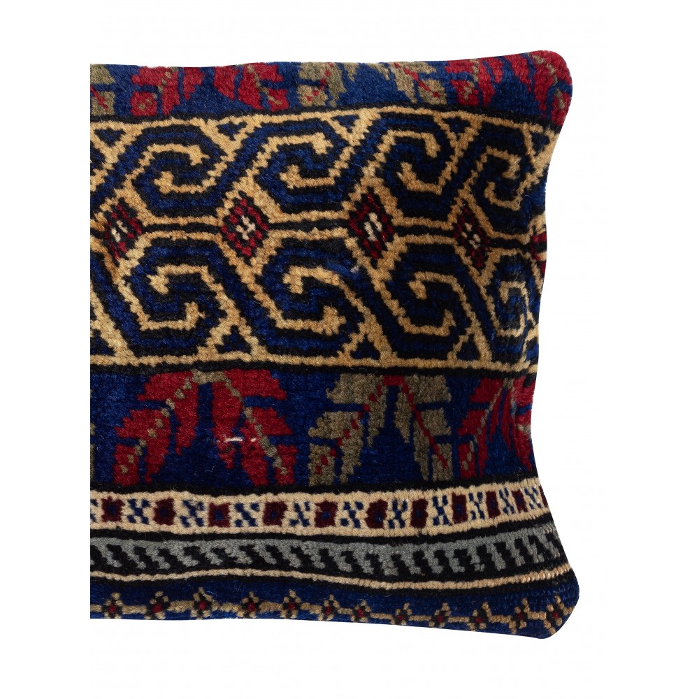 Traditional Vintage Turkish Wool Cushion Cover. Handknotted Rug Pillow. Handmade Lumbar Pillow Cover Traditional Vintage Turkish Wool Cushion Cover. Handknotted Rug Pillow. Handmade Lumbar Pillow Cover