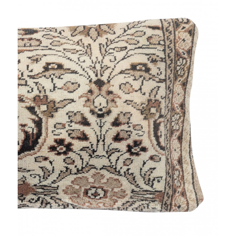 Vintage Rug Pillowcase. Handknotted Wool Rug Cushion Cover. Turkish Toss Pillow. Handmade Lumbar Pillow Cover Vintage Rug Pillowcase. Handknotted Wool Rug Cushion Cover. Turkish Toss Pillow. Handmade Lumbar Pillow Cover