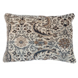 Vintage Handmade Turkish Wool Rug Cushion Cover. Rug Pillow. Boho Home Decor