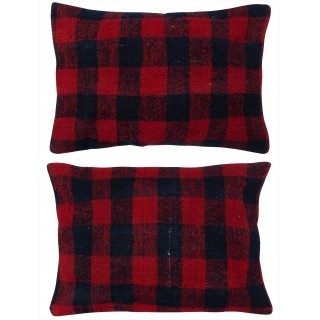 SET OF 2 - Hand-Woven Kilim Cushion Covers. Vintage Throw Pillows. Turkish Accent Pillows. A pair of Lace Pillow Covers