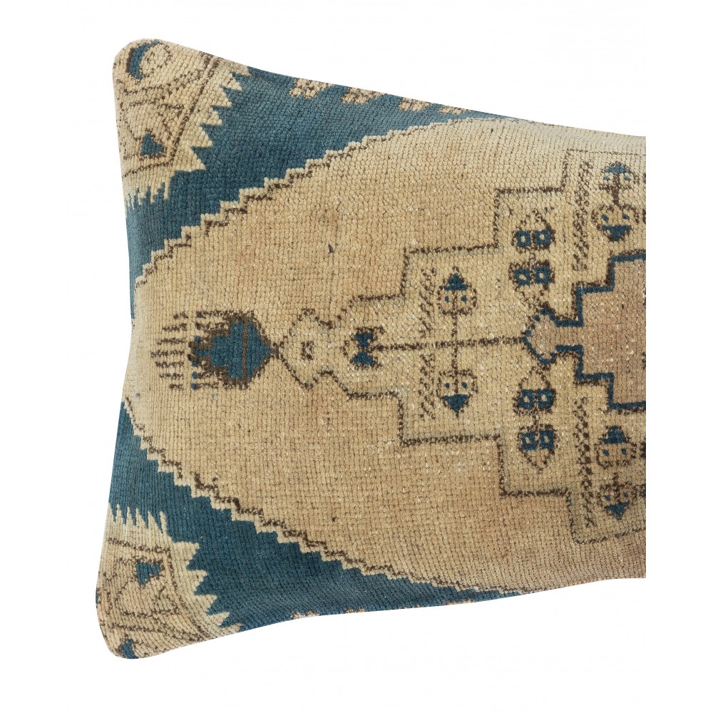 Vintage Rug Pillowcase. Handknotted Wool Rug Cushion Cover. Turkish Toss Pillow Vintage Rug Pillowcase. Handknotted Wool Rug Cushion Cover. Turkish Toss Pillow
