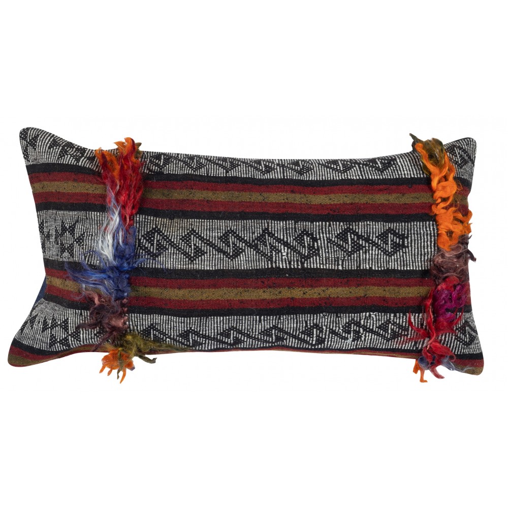 SET OF 2 - Hand-Woven Kilim Cushion Covers. Vintage Throw Pillows. Turkish Accent Pillows. A pair of Lace Pillow Covers SET OF 2 - Hand-Woven Kilim Cushion Covers. Vintage Throw Pillows. Turkish Accent Pillows. A pair of Lace Pillow Covers