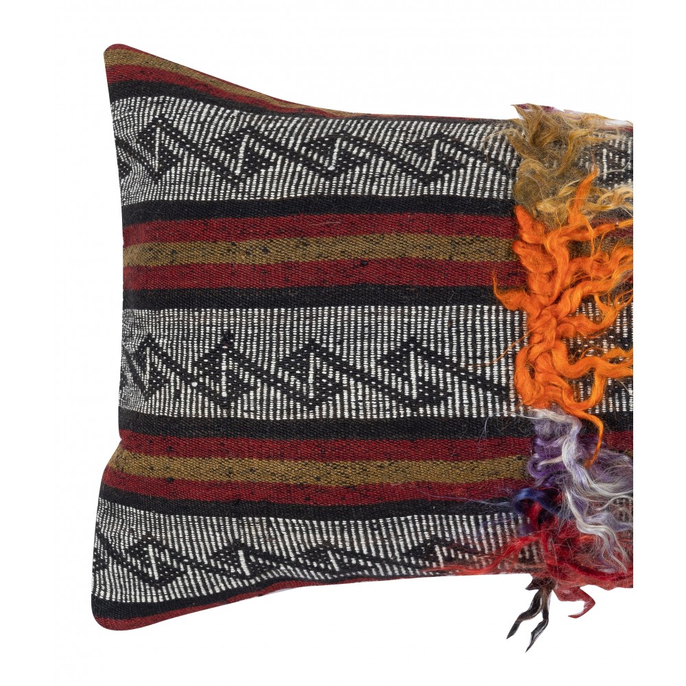 Vintage Kilim Cushion Cover. Handwoven Pillowcase. Turkish Accent Pillow. Handmade Throw Pillow Cover Vintage Kilim Cushion Cover. Handwoven Pillowcase. Turkish Accent Pillow. Handmade Throw Pillow Cover