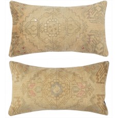 SET OF 2 - Handmade Rug Cushion Covers. Vintage Throw Pillow. Turkish Accent Pillow. A pair of Lace Pillow Covers