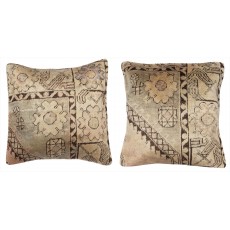 SET OF 2 - Handmade Rug Cushion Covers. Vintage Throw Pillow. Turkish Accent Pillow. A pair of Lace Pillow Covers