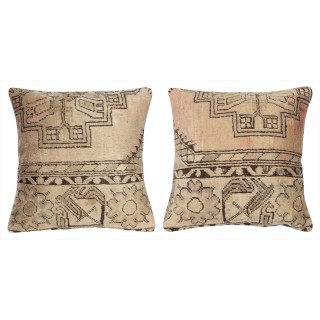 SET OF 2 - Handmade Rug Cushion Covers. Vintage Throw Pillow. Turkish Accent Pillow. A pair of Lace Pillow Covers
