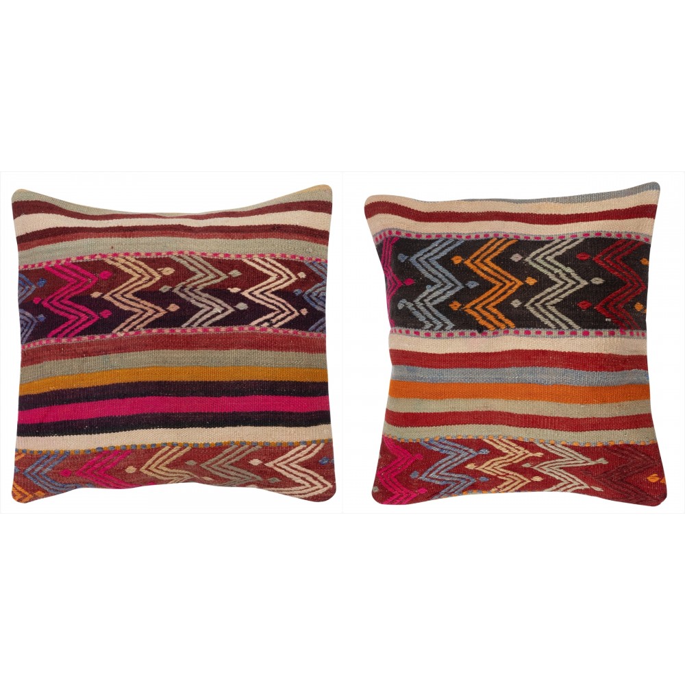 SET OF 2 - Hand-Woven Kilim Cushion Covers. Vintage Throw Pillows. Turkish Accent Pillows. A pair of Lace Pillow Covers