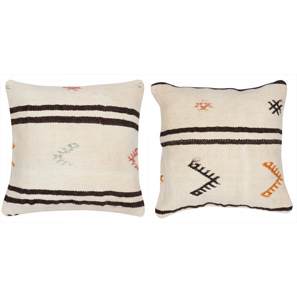 SET OF 2 - Hand-Woven Hemp Kilim Cushion Covers. Vintage Throw Pillows. Turkish Accent Pillows. A pair of Pillowcases SET OF 2 - Hand-Woven Hemp Kilim Cushion Covers. Vintage Throw Pillows. Turkish Accent Pillows. A pair of Pillowcases