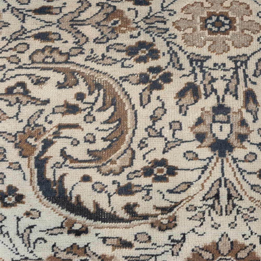 Handmade Turkish Wool Rug Cushion. Bohemian Home Decor. Vintage Toss Pillow Cover Handmade Turkish Wool Rug Cushion. Bohemian Home Decor. Vintage Toss Pillow Cover