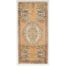 Hand-knotted Small Rug. Vintage Doormat. Turkish Seat Cover. Entryway Rug. Kitchen Mat. Bath Mat