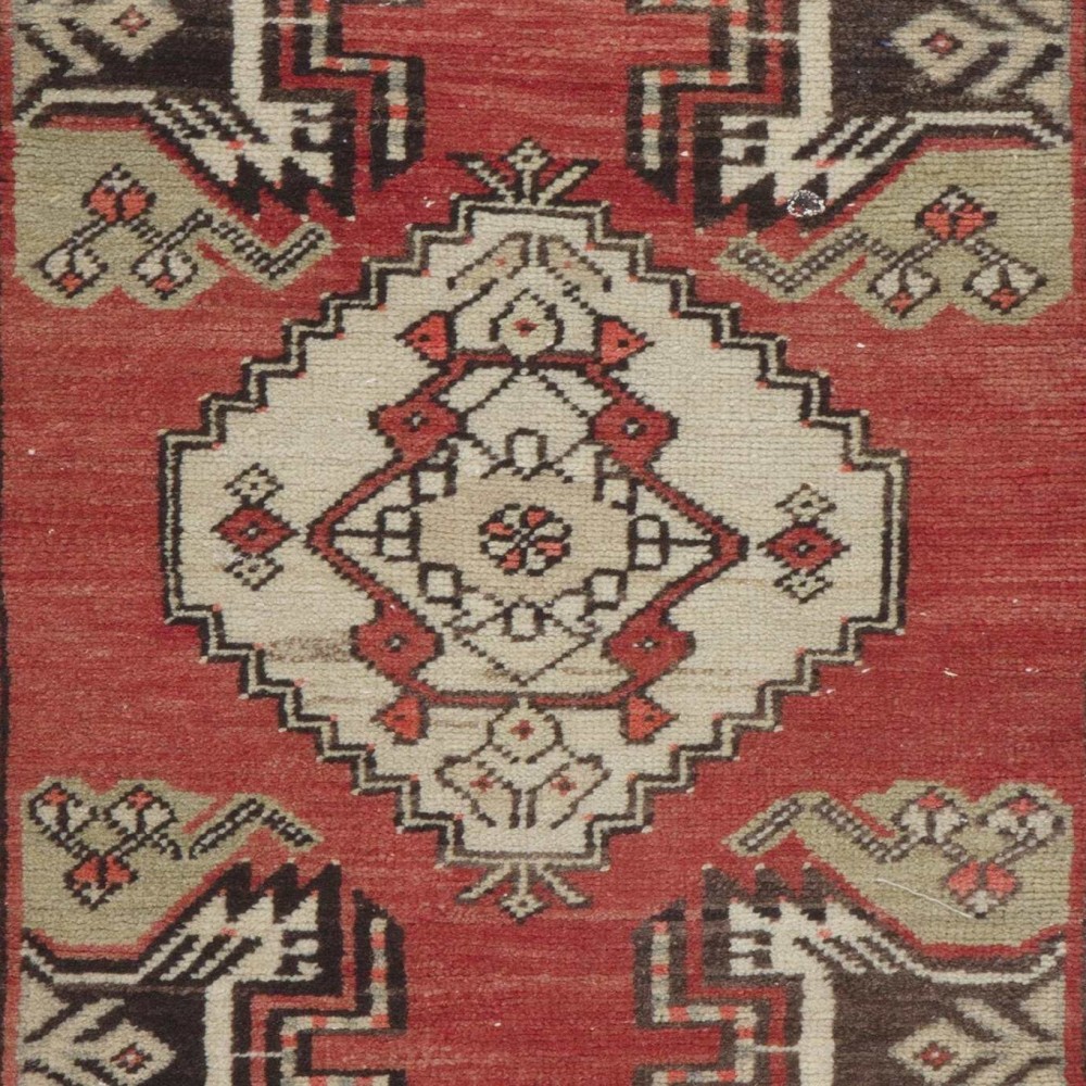 Vintage Small Rug. Handmade Door Mat. Turkish Seat Cover. Entryway Mat. Kitchen Rug