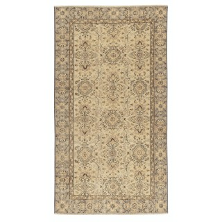 Vintage Floral Design Wool Accent Rug. Beige Handmade Turkish Small Rug for Country Style Decoration