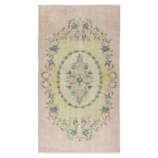 Vintage Turkish Accent Rug. Hand-Knotted Floral Patterned Small Rug for Country Farmhouse Decoration