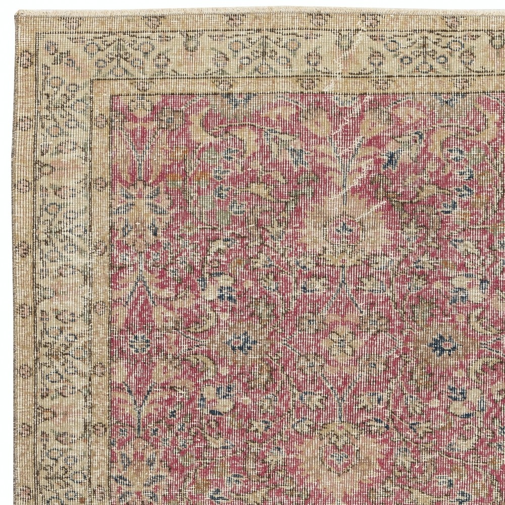 Vintage Handmade Turkish Wool Accent Rug with Floral Pattern for Living Room