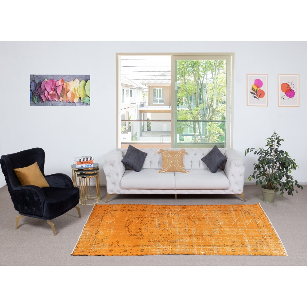 Modern Orange Turkish Rug for Bedroom. Vintage Handmade Wool Area Rug for Living Room Modern Orange Turkish Rug for Bedroom. Vintage Handmade Wool Area Rug for Living Room
