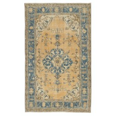 Farmhouse Style Vintage Turkish Rug. Handmade Wool Area Carpet for Country Homes