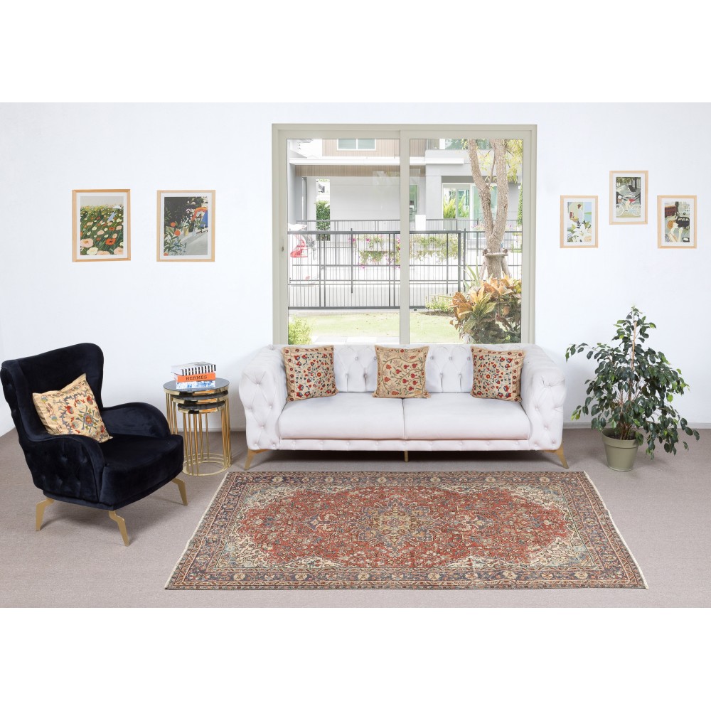 Handmade Turkish Vintage Rug. Traditional Wool Area Carpet for Living Room or Bedroom