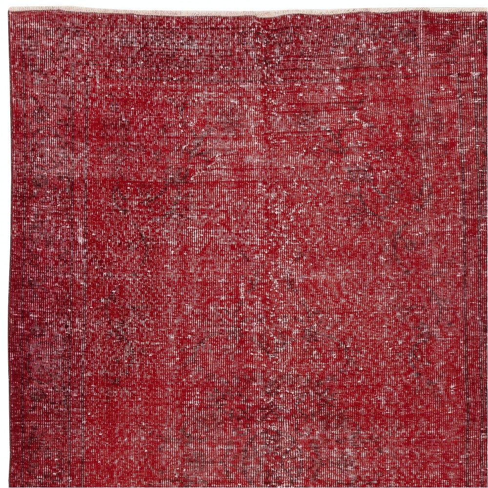 Modern Red Turkish Carpet for Bedroom. Vintage Handmade Wool Area Rug for Living Room Modern Red Turkish Carpet for Bedroom. Vintage Handmade Wool Area Rug for Living Room